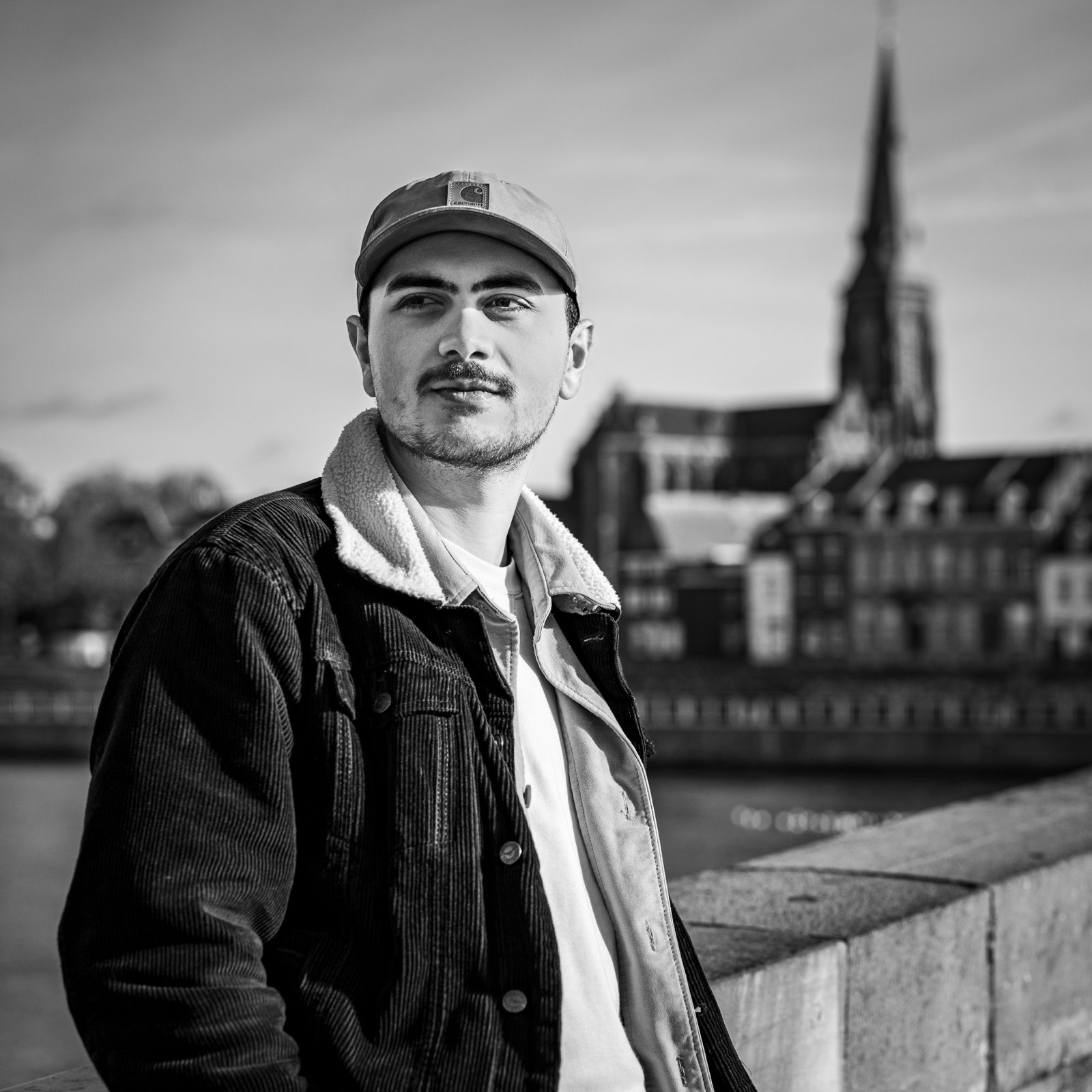 Portret van Erkin Gargili